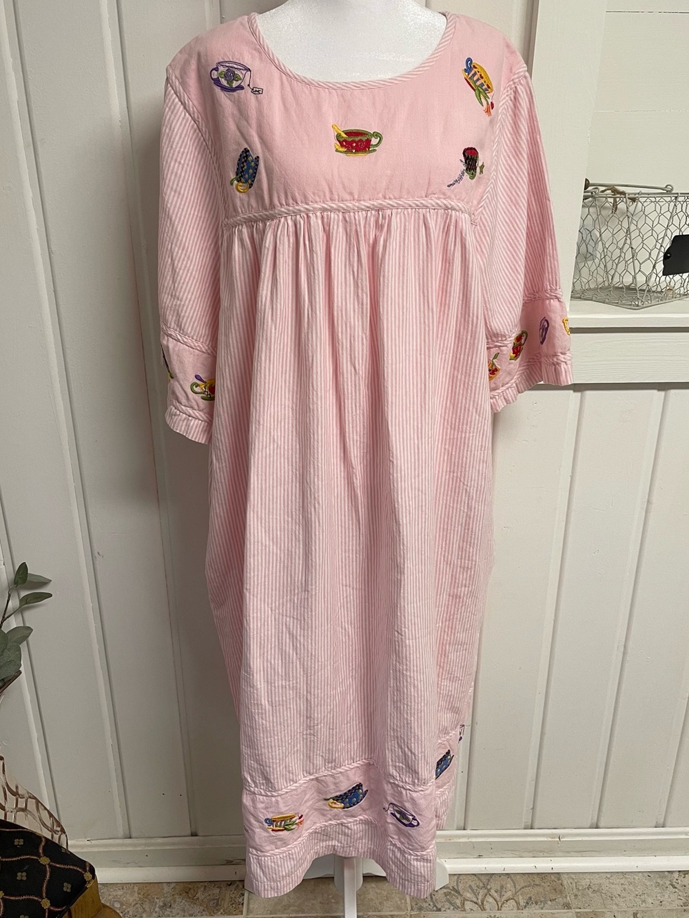 Vintage Quacker Factory 1X Pink Striped Embroidered Tea Cup Dress